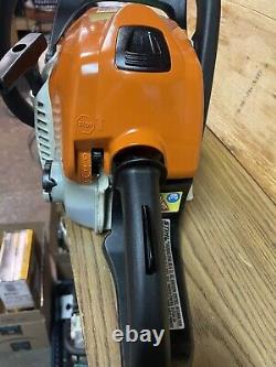 Stihl MS211 Gas Chainsaw, Clean, New 16 Bar and Chain, Lightly Used Chainsaw