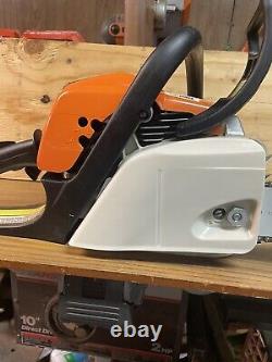 Stihl MS211 Gas Chainsaw, Clean, New 16 Bar and Chain, Lightly Used Chainsaw