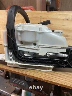 Stihl MS211 Gas Chainsaw, Clean, New 16 Bar and Chain, Lightly Used Chainsaw